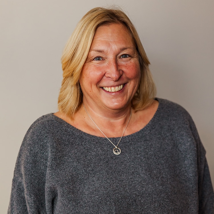 Sophie, a dental hygienist for Lakewinds Dental Centre